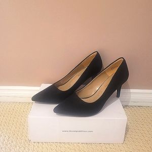 NEW in box Dream Pairs Women's Kucci Pointed Toe Pumps, 8.5, Black Suede